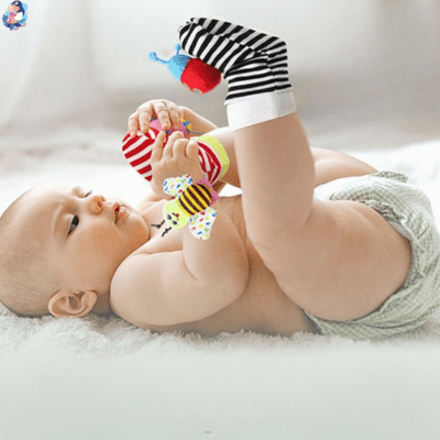 Hochets bébé pieds et main BALLERI™ - bebemam.com