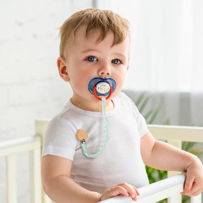 attache tetine clip de securite metallique