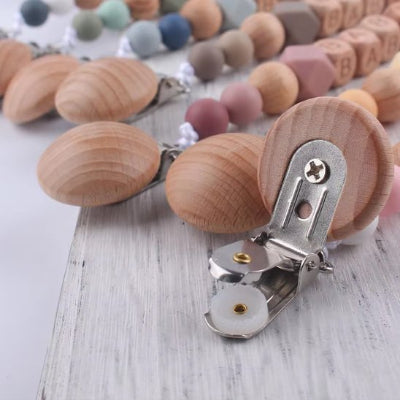 attache tetine clip metallique robuste