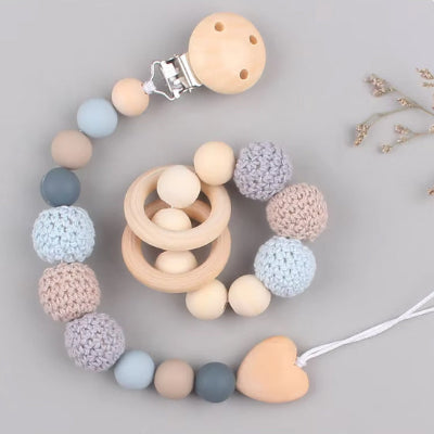 attache tetine construction resistante