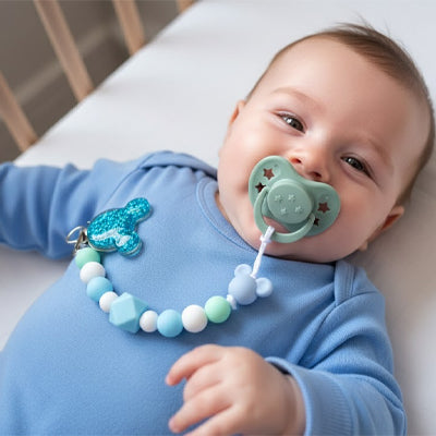 attache tetine securite renforcee