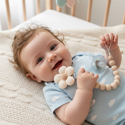 attache tetine solution multifonctionnelle