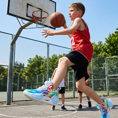 baskets enfant modernes