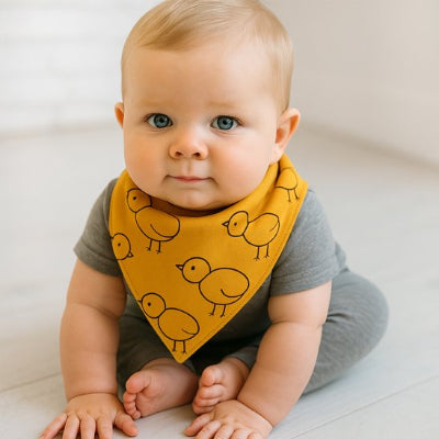 bavoir bandana design triangulaire 