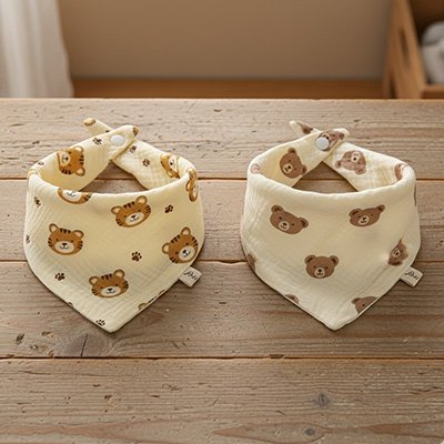 bavoir bandana double epaisseur absorbante