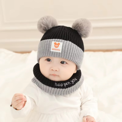 bonnet bebe noir gris