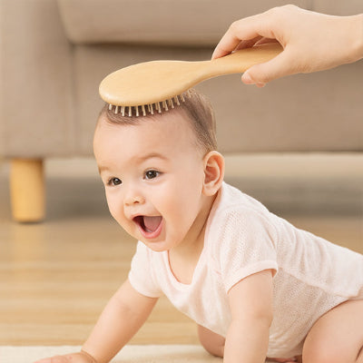 brosse cheveux bebe respectueux de la peau délicate