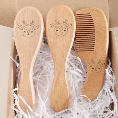 brosse cheveux pour bebe cerf