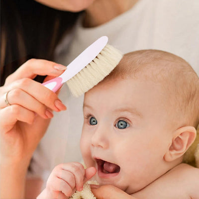 brosse cheveux pour bebe ergonomie adaptee