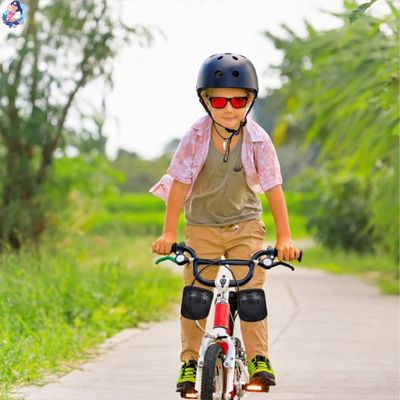 casque enfant velo skate scooter leger