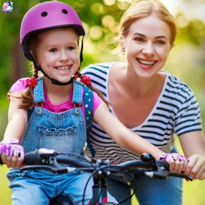 casque velo enfant mere et fille