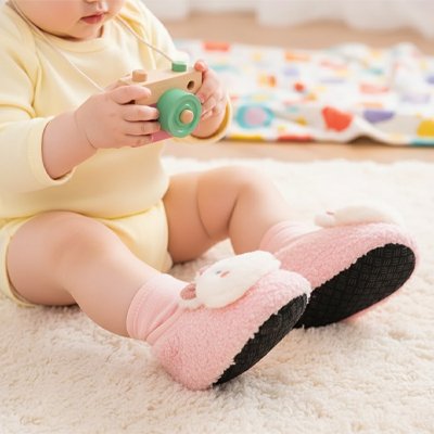 chausson bebe maintien optimal du pied 