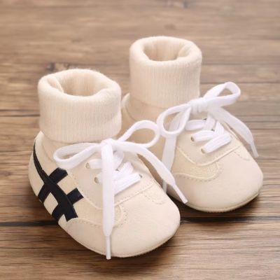 chaussure bebe noir bleu