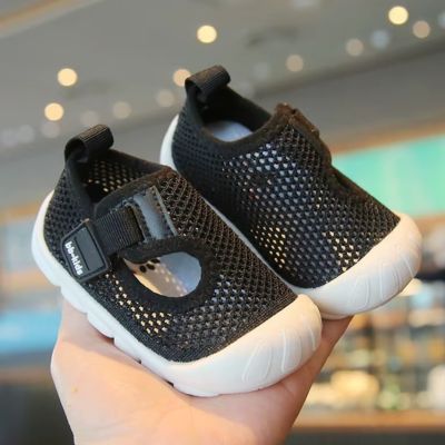 chaussure bebe noirs