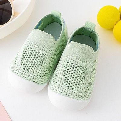 chaussure bebe vert