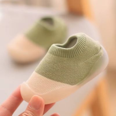chaussure pour bebe vert