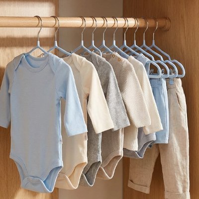 cintre bebe​​ encoche antiglissement