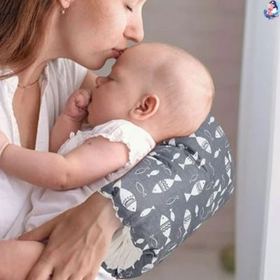 coussin d allaitement totsy baby favorise le positionnement
