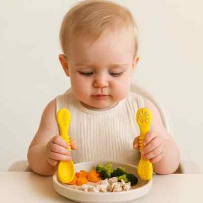 couvert bebe ergonomique silicone sur et resistant