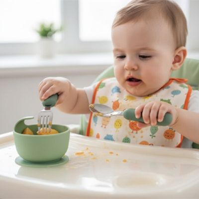 couvert bebe revolutionnaire