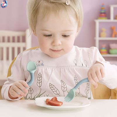 couvert pour bebe silicone design attrayant