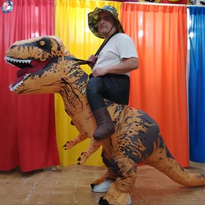 deguisement dinosaure taille