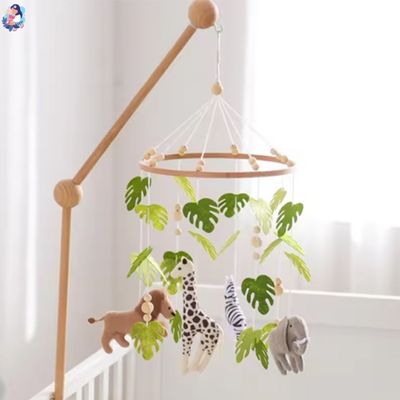 mobile bebe jungle naturel feuille tropical en tissu
