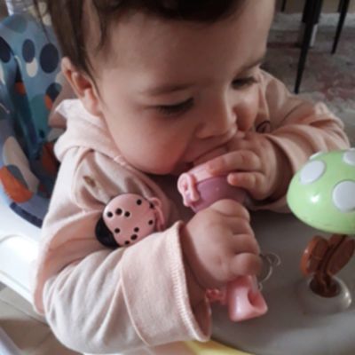 tetine pour bebe aide au developpement des muscles buccaux