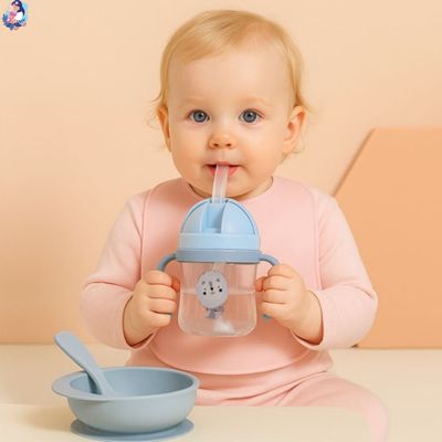verre bebe anti fuite ergonomique design ludique