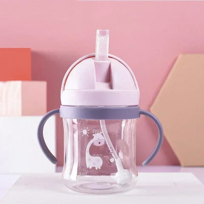 verre bebe anti fuite ergonomique rose
