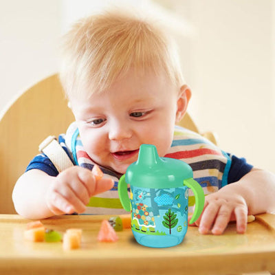 verre bebe en toute autonomie